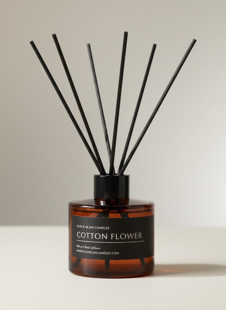 COTTON FLOWER REED DIFFUSER in black matte 500 ml bottle, long-lasting luxury home fragrance by Glim Glam