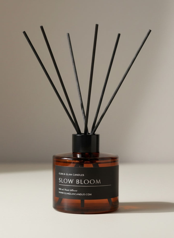 SLOW BLOOM REED DIFFUSER in black matte 500 ml bottle, long-lasting luxury home fragrance by Glim Glam